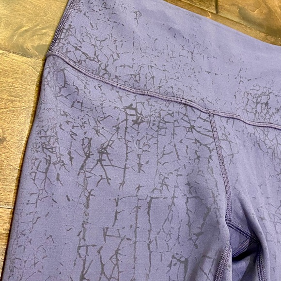 Lululemon Wunder Train High-Rise Tight 25” Thread Dye Size 4 - Picture 2 of 6